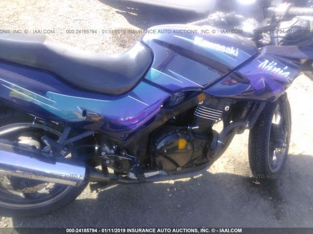 JKAEXVD10SA011668 - 1995 KAWASAKI EX500 D BLUE photo 8