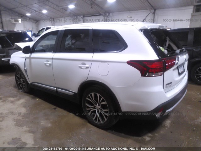 JA4AZ3A37GZ014756 - 2016 MITSUBISHI OUTLANDER SE/SEL WHITE photo 3