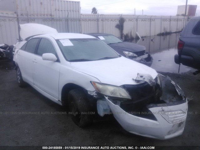 4T1BE46K27U546176 - 2007 TOYOTA CAMRY NEW GENERAT CE/LE/XLE/SE WHITE photo 1