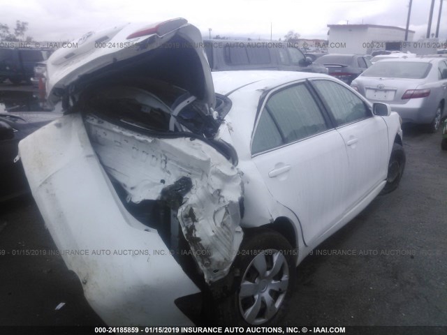 4T1BE46K27U546176 - 2007 TOYOTA CAMRY NEW GENERAT CE/LE/XLE/SE WHITE photo 4