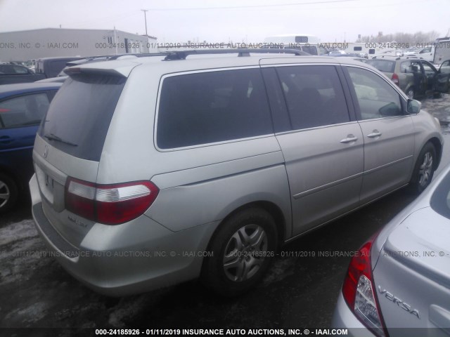 5FNRL38736B052461 - 2006 HONDA ODYSSEY EXL SILVER photo 4