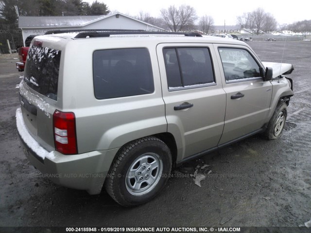 1J4FT28A69D160488 - 2009 JEEP PATRIOT SPORT TAN photo 4