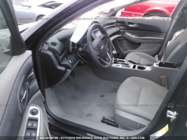 1G11B5SLXFF252002 - 2015 CHEVROLET MALIBU LS შავი ფოტო 5
