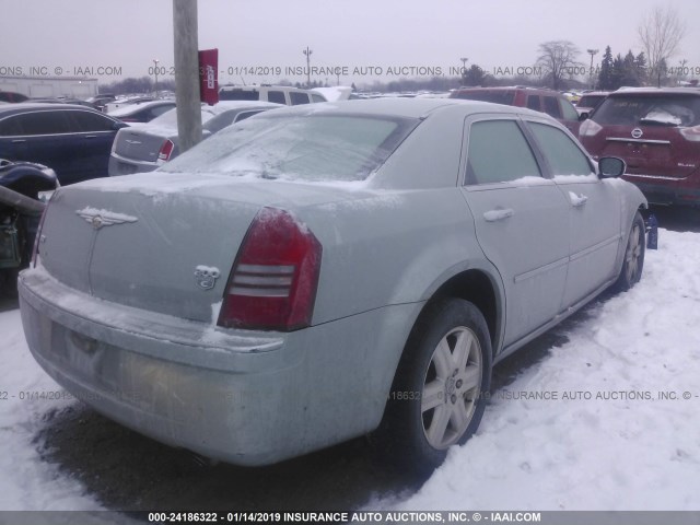 2C3KK63H46H137846 - 2006 CHRYSLER 300C GREEN photo 4