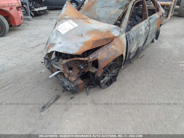 4T1BF1FK3GU602363 - 2016 TOYOTA CAMRY LE/XLE/SE/XSE BLACK photo 2