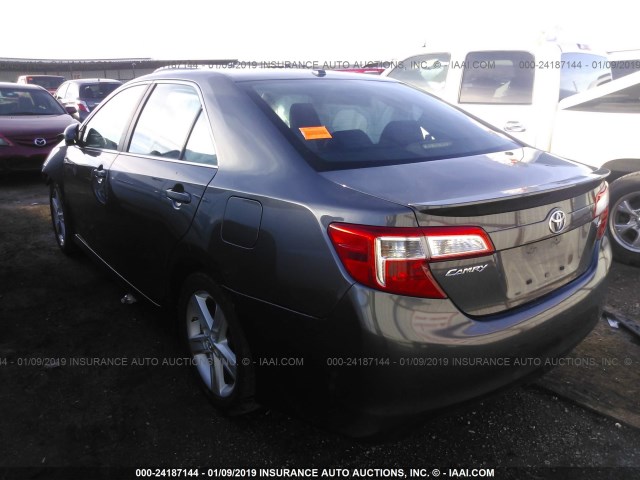 4T1BF1FK8CU598868 - 2012 TOYOTA CAMRY SE/LE/XLE 灰色 照片 3
