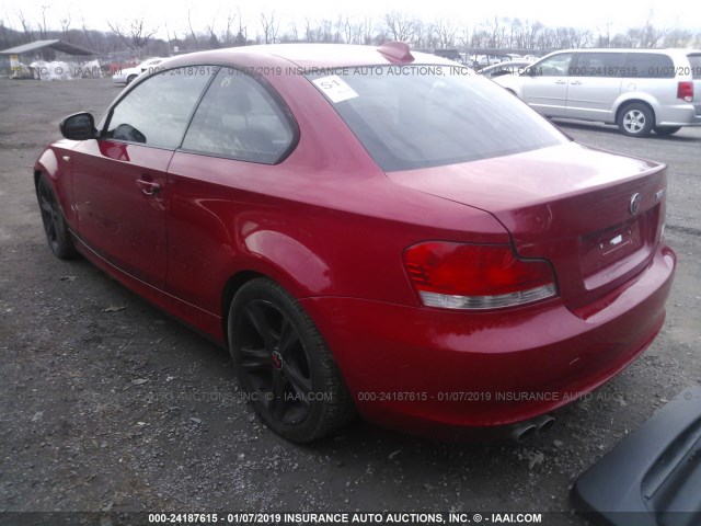 WBAUP9C53AVL89243 - 2010 BMW 128 I RED photo 3