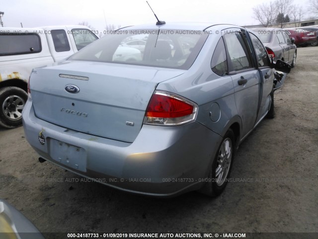 1FAHP35N18W190152 - 2008 FORD FOCUS SE/SEL/SES Light Blue photo 4