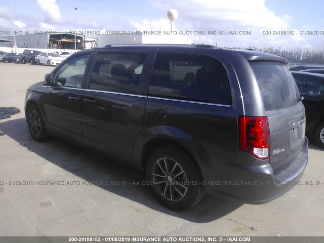 2C4RDGCGXHR773959 - 2017 DODGE GRAND CARAVAN SXT GRAY photo 3