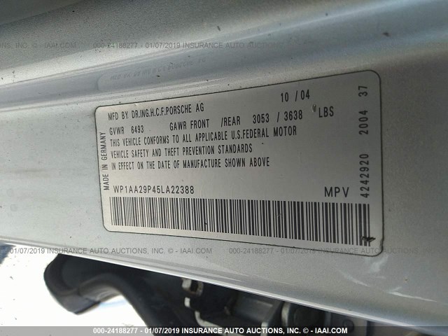 WP1AA29P45LA22388 - 2005 PORSCHE CAYENNE SILVER photo 9