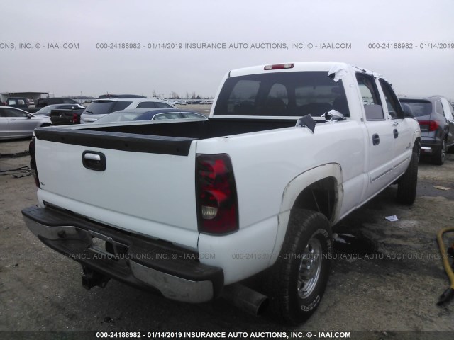 1GCHC23183F171333 - 2003 CHEVROLET SILVERADO C2500 HEAVY DUTY WHITE photo 4