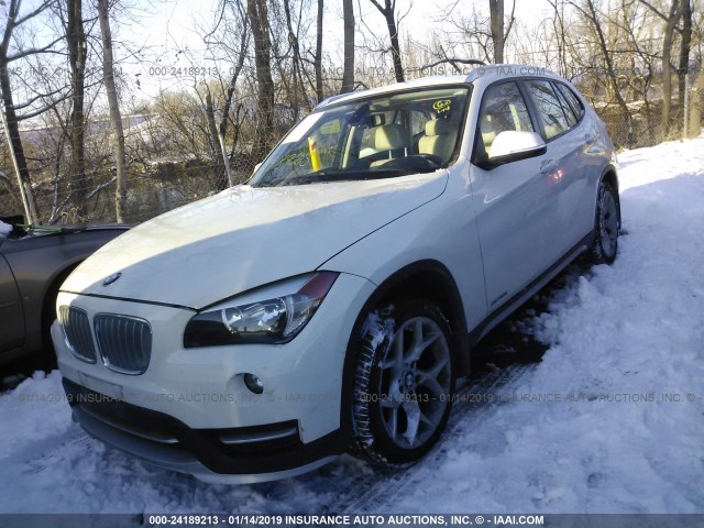 WBAVL1C5XFVY36823 - 2015 BMW X1 XDRIVE28I WHITE photo 2