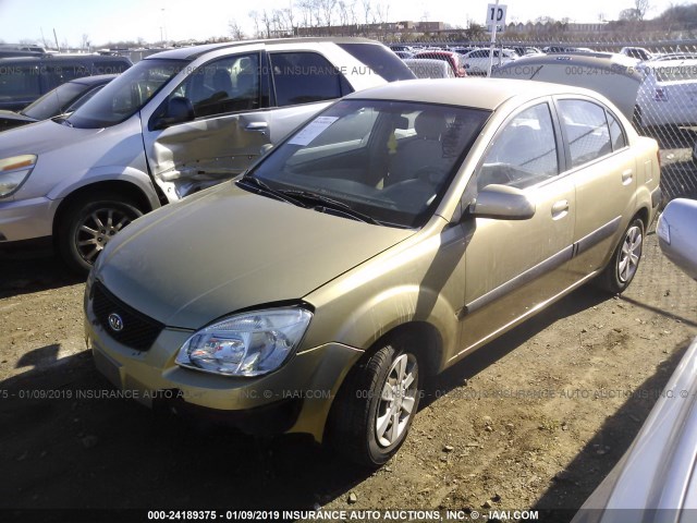 KNADE123X66164522 - 2006 KIA RIO GOLD photo 2