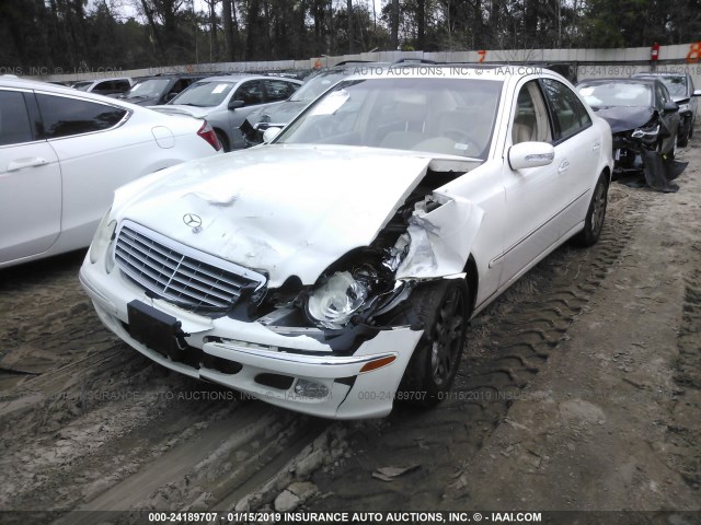 WDBUF65J55A630536 - 2005 MERCEDES-BENZ E 320 WHITE photo 2