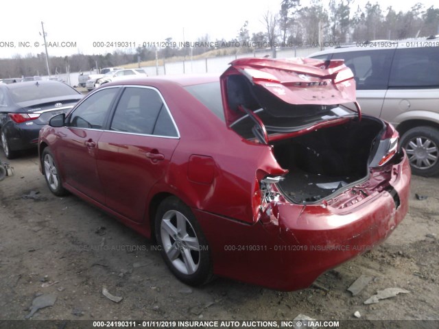 4T1BF1FK9DU661686 - 2013 TOYOTA CAMRY L/SE/LE/XLE 红色 照片 3