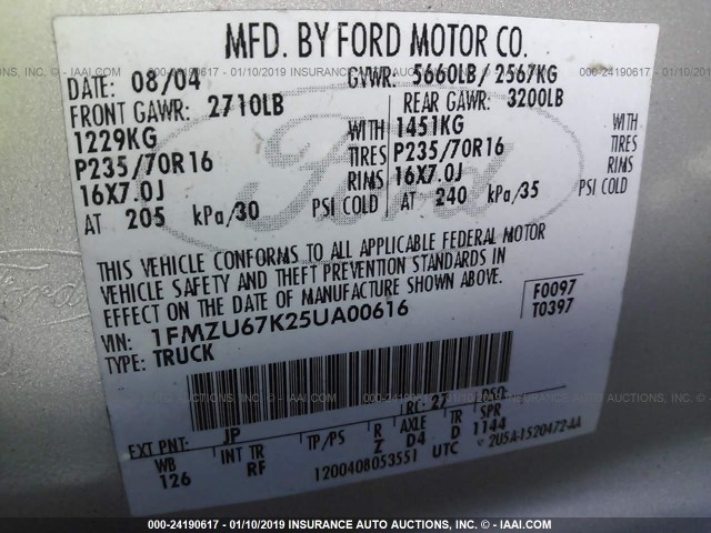 1FMZU67K25UA00616 - 2005 FORD EXPLORER SPORT TR  SILVER photo 9