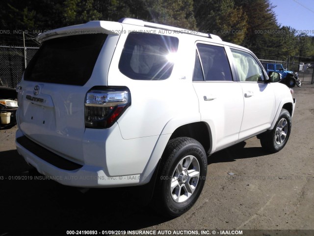 JTEBU5JR7J5580399 - 2018 TOYOTA 4RUNNER SR5 PREM/LTDL/TRAIL/TRD WHITE photo 4