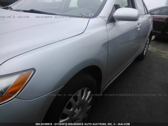 4T1BE46K97U555912 - 2007 TOYOTA CAMRY NEW GENERAT CE/LE/XLE/SE SILVER photo 6