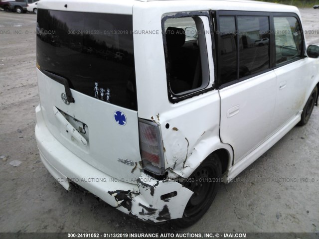 JTLKT324550200255 - 2005 TOYOTA SCION XB Ақ фото 6