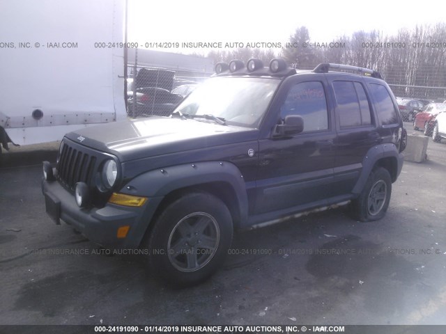 1J4GL38K55W501686 - 2005 JEEP LIBERTY RENEGADE BLACK photo 2