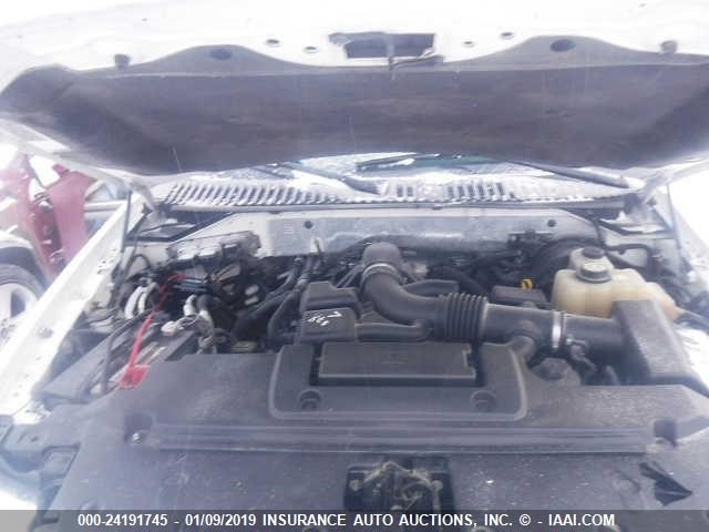 1FMFU16568LA51306 - 2008 FORD EXPEDITION XLT WHITE photo 10