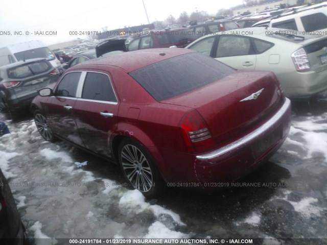 2C3KA63H37H684837 - 2007 CHRYSLER 300C RED photo 3