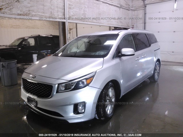 KNDMC5C18F6047700 - 2015 KIA SEDONA EX/SX SILVER photo 2