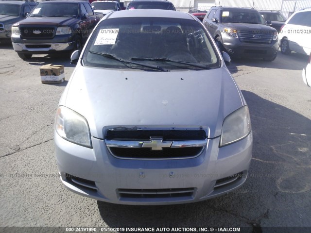 KL1TD5DE8AB086448 - 2010 CHEVROLET AVEO LS/LT SILVER photo 6