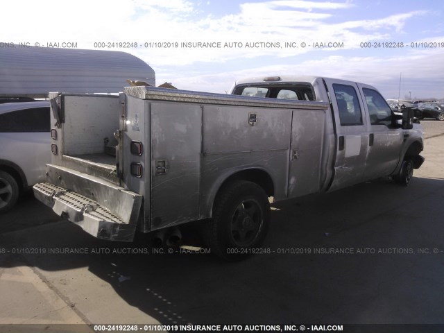 1FTSW2BR1AEA90715 - 2010 FORD F250 SUPER DUTY WHITE photo 4