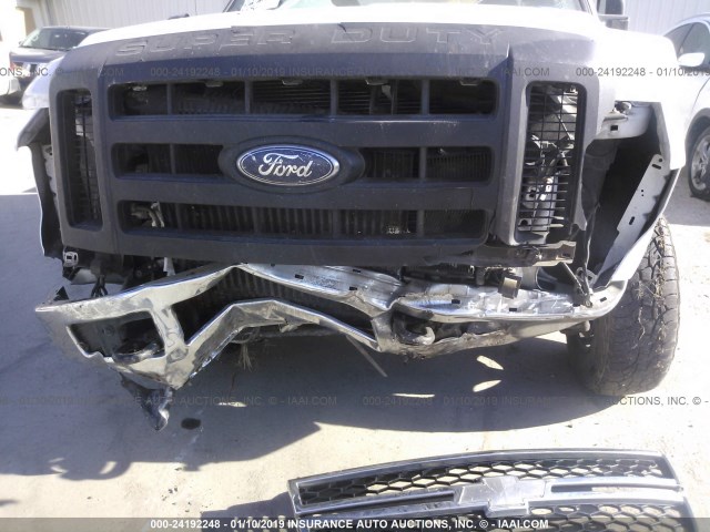 1FTSW2BR1AEA90715 - 2010 FORD F250 SUPER DUTY WHITE photo 6