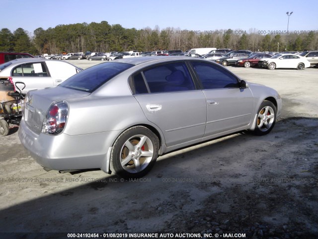 1N4AL11D95N440642 - 2005 NISSAN ALTIMA S/SL SILVER photo 4