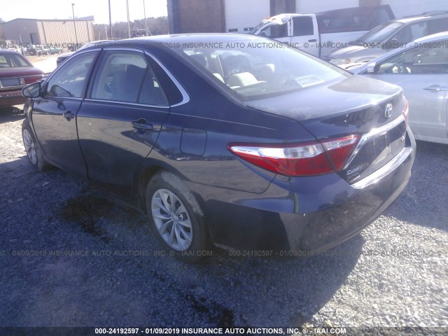 4T1BF1FK4FU951983 - 2015 TOYOTA CAMRY LE/XLE/SE/XSE 蓝色 照片 3