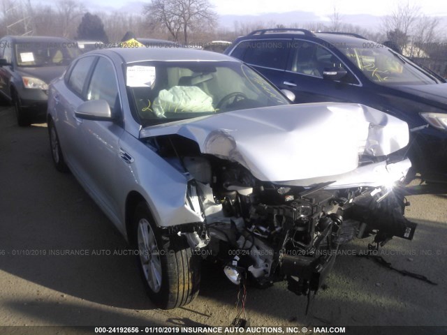 5XXGT4L35JG224982 - 2018 KIA OPTIMA LX/S SILVER photo 1