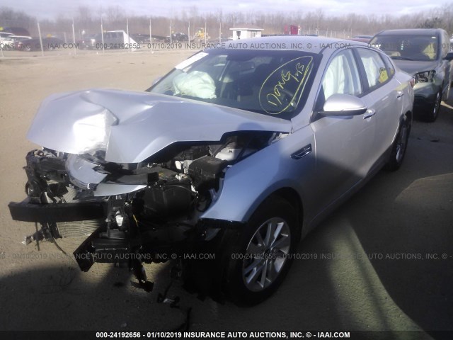 5XXGT4L35JG224982 - 2018 KIA OPTIMA LX/S SILVER photo 2