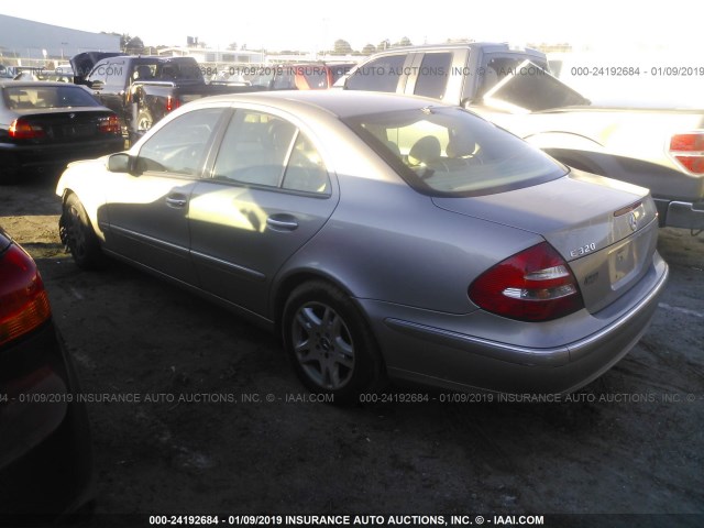 WDBUF65J83A201677 - 2003 MERCEDES-BENZ E 320 GOLD photo 3