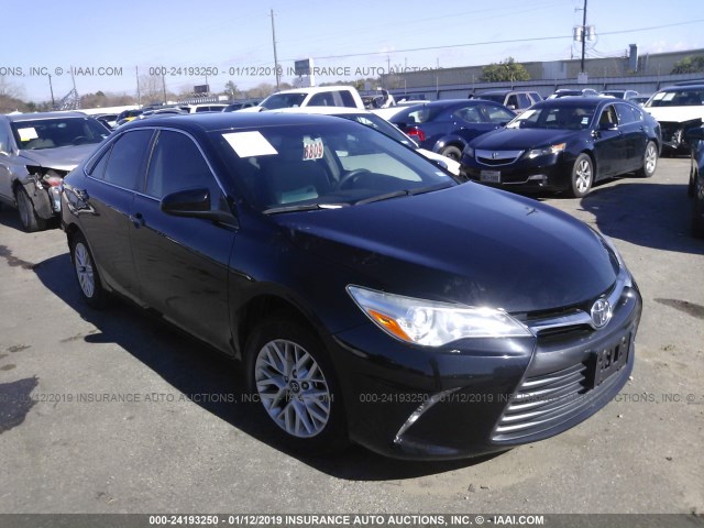 4T4BF1FKXGR557489 - 2016 TOYOTA CAMRY LE/XLE/SE/XSE 黑色 照片 1