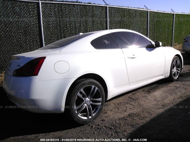 JNKCV64F89M650425 - 2009 INFINITI G37 WHITE photo 4