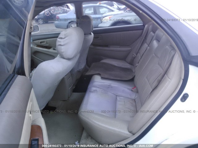 JT8BF28G7Y0267022 - 2000 LEXUS ES 300 WHITE photo 8