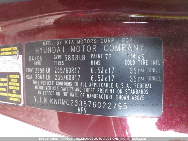 KNDMC233676022795 - 2007 HYUNDAI ENTOURAGE GLS/SE/LIMITED MAROON photo 9