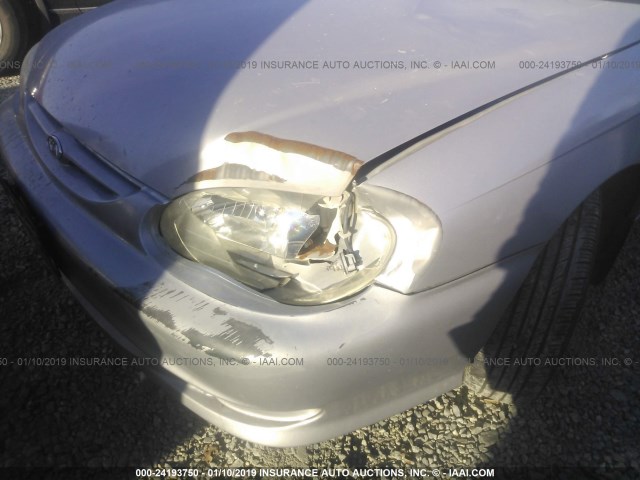 KNAFB121015065125 - 2001 KIA SEPHIA LS SILVER photo 6