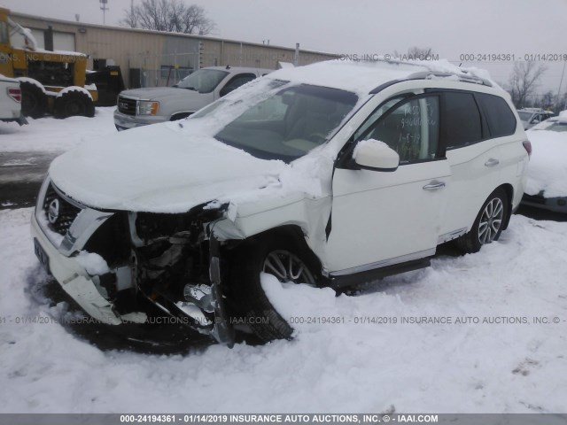 5N1AR2MM3DC677773 - 2013 NISSAN PATHFINDER S/SV/SL/PLATINUM WHITE photo 2