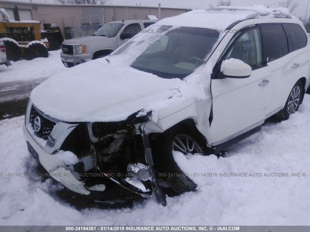 5N1AR2MM3DC677773 - 2013 NISSAN PATHFINDER S/SV/SL/PLATINUM WHITE photo 6