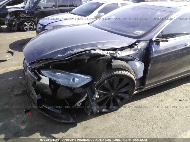 5YJSA1E24GF129909 - 2016 TESLA MODEL S BLACK photo 6