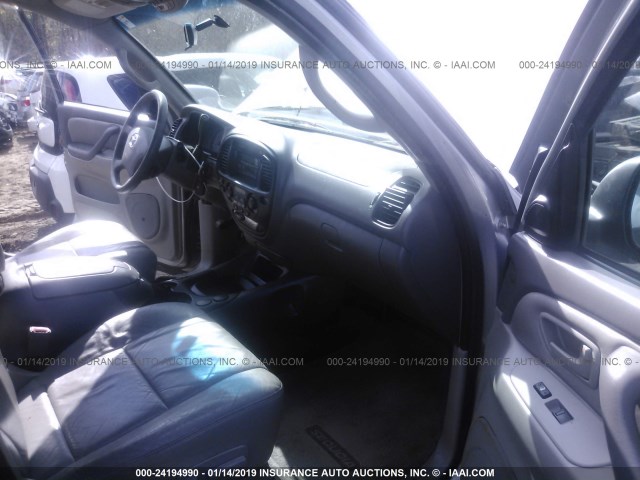 5TDZT34AX3S186828 - 2003 TOYOTA SEQUOIA SR5 SILVER photo 5