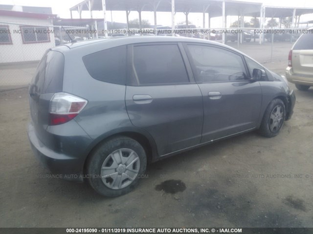 JHMGE8H34DC026570 - 2013 HONDA FIT GRAY photo 4