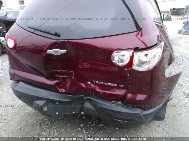1GNLRFED3AS152238 - 2010 CHEVROLET TRAVERSE RED photo 6