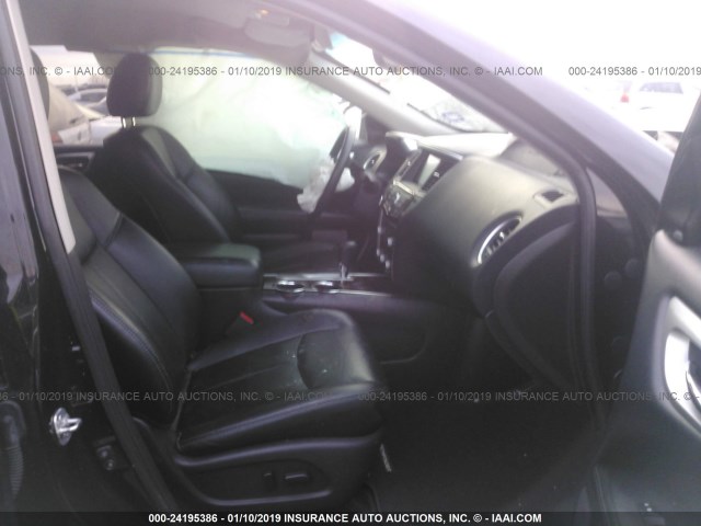 5N1AR2MN2FC712797 - 2015 NISSAN PATHFINDER S/SV/SL/PLATINUM BLACK photo 5