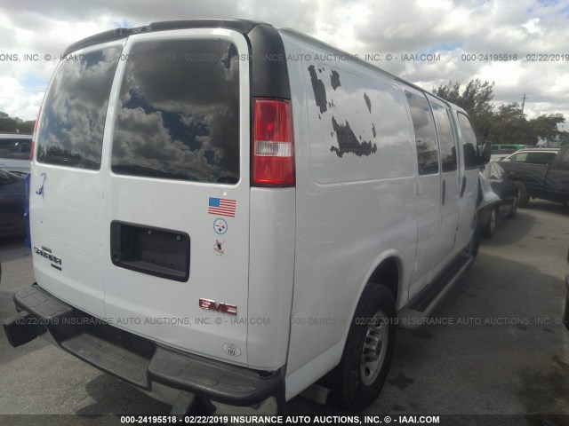 1GTW7AFF3G1171126 - 2016 GMC SAVANA G2500 WHITE photo 4