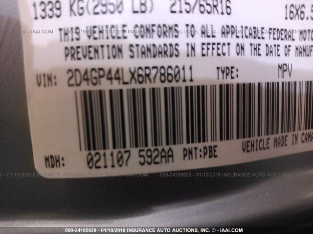 2D4GP44LX6R786011 - 2006 DODGE GRAND CARAVAN SXT BLUE photo 9