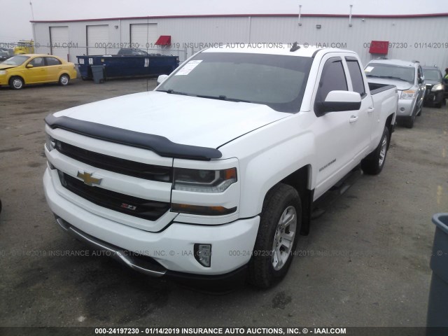 1GCVKREC8GZ282854 - 2016 CHEVROLET SILVERADO K1500 LT WHITE photo 2